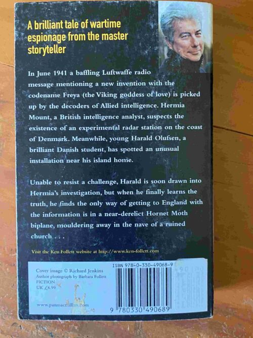 Hornet Flight – Ken Follett secondhand book