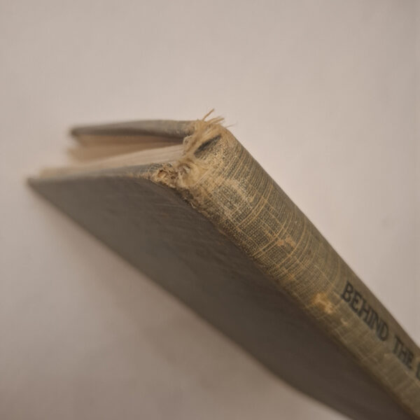 20251211_211936 Behind The Lens In Tigerland – Arthur Musselwhite secondhand book