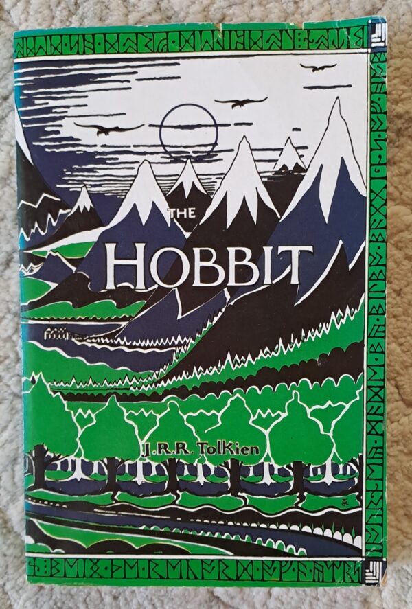 The Hobbit - J. R. R. Tolkien The Hobbit – J. R. R. Tolkien secondhand book