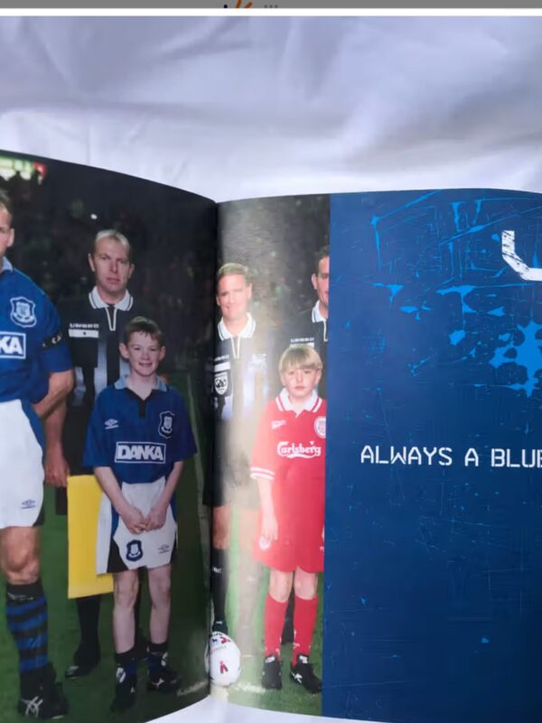 Wayne Rooney: The Way It Is – Waine Rooney secondhand book