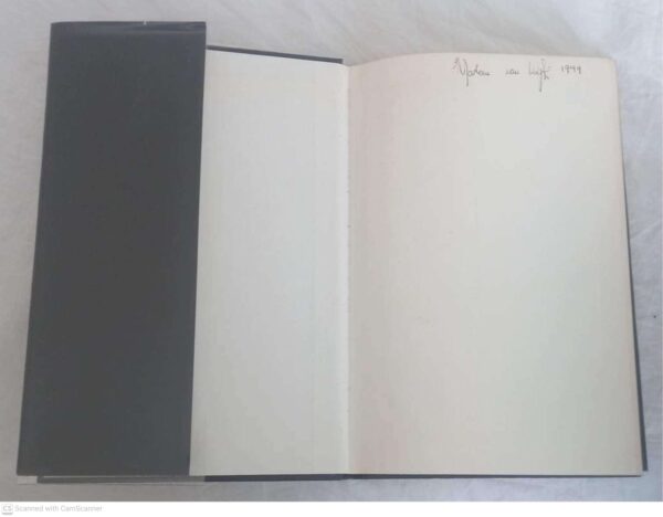 In Een Kraal — Hennie Aucamp secondhand book