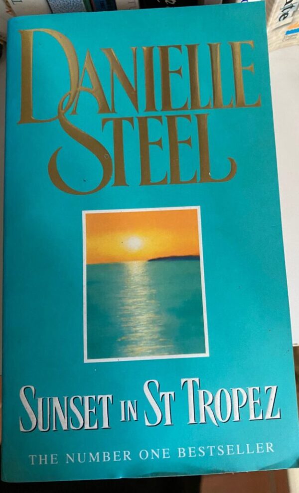Sunset In St Tropez – Danielle Steel secondhand book