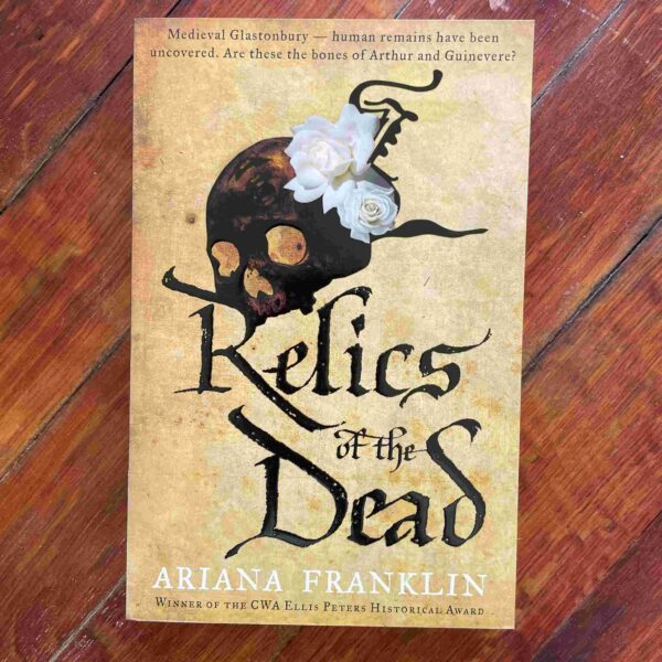 Relics Of The Dead – Ariana Franklin secondhand book