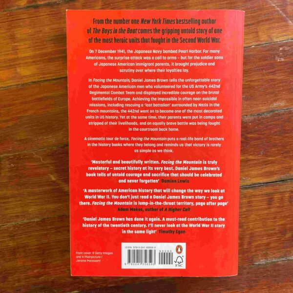 Facing The Mountain: The Forgotten Heroes Of The Second World War – Daniel James Brown secondhand book