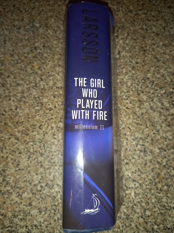The Girl Who Played With Fire – Stieg Larsson secondhand book