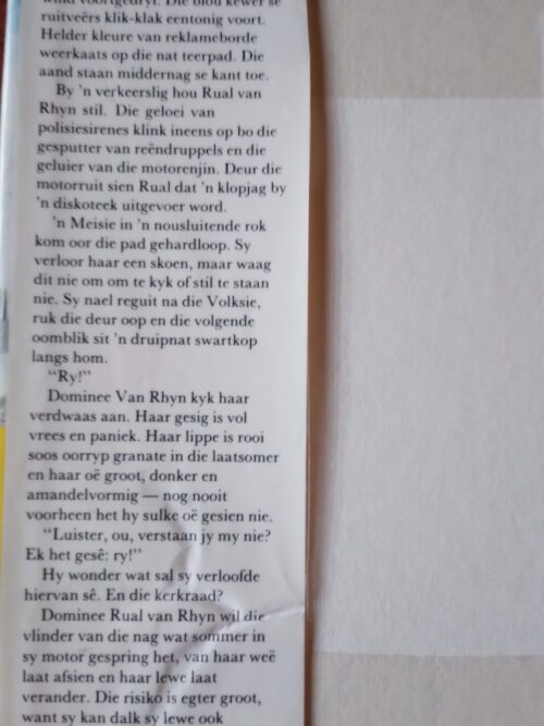 Vlinder van die nag – CF Beyers-Boshoff secondhand book