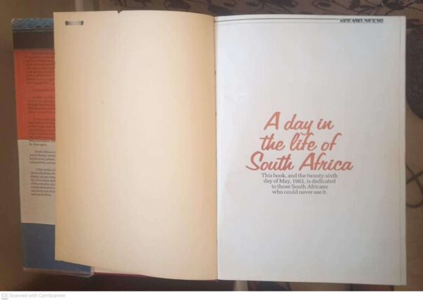 A Day In The Life Of South Africa — Colin Hall, Bob Thornley secondhand book