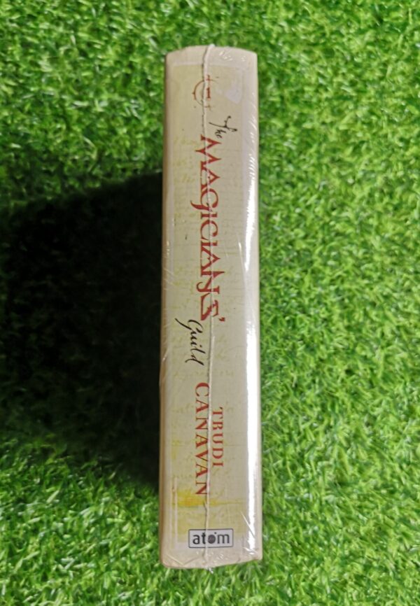 The Magician’s Guild – Trudi Canavan secondhand book
