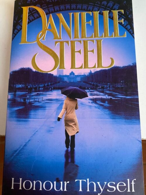 Honour Thyself - Danielle Steel Honour Thyself – Danielle Steel secondhand book
