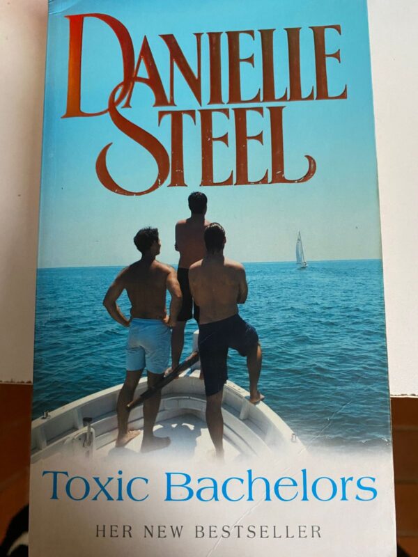 Toxic Bachelors – Danielle Steel secondhand book