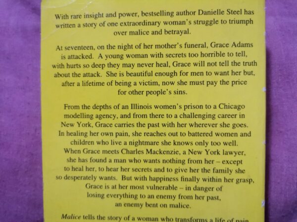 Malice – Danielle Steel secondhand book