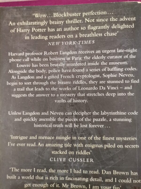 17731483838174563869877528889974 The Da Vinci Code – Dan Brown secondhand book