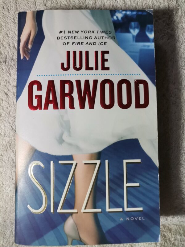 Sizzle – Julie Garwood secondhand book