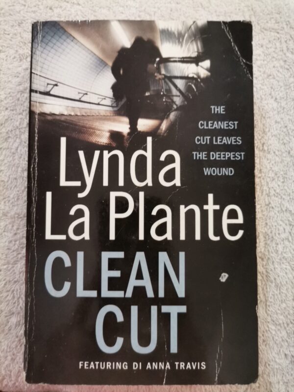 17732248518201299775312908181276 Clean Cut – Lynda La Plante secondhand book