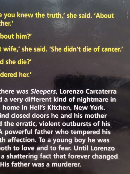 A Safe Place – Lorenzo Carcaterra secondhand book