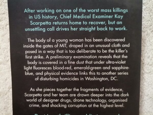 Dust – Patricia Cornwell secondhand book