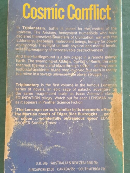 Triplanetary – E. E. ‘Doc’ Smith secondhand book