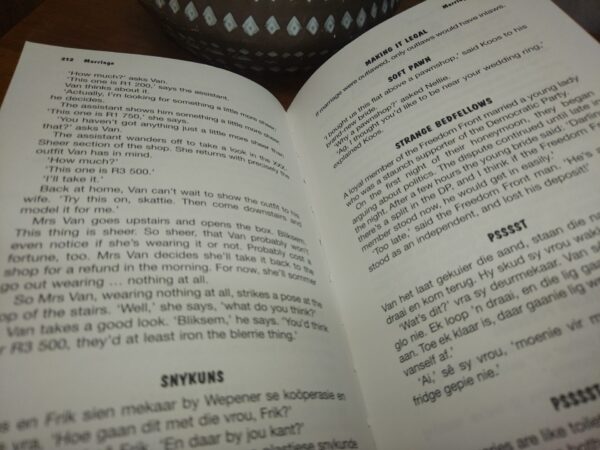 Leon Schuster’s Lekker Thick South African Joke Book — Leon Schuster secondhand book