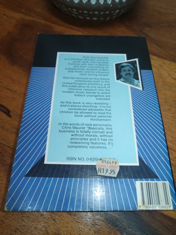 Bands, Boppers And Believers — Rob Mackenzie secondhand book