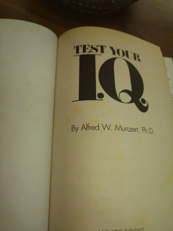 Test Your IQ — Alfred W. Munzert secondhand book