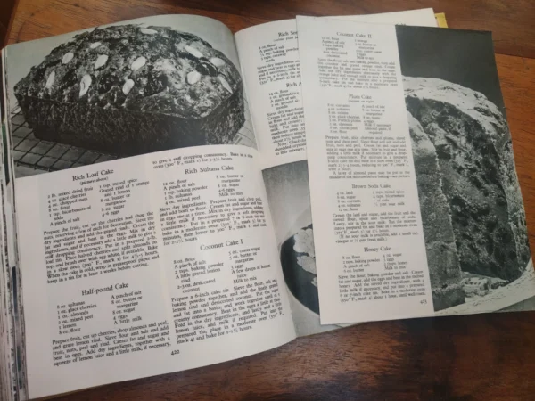 BK26025 5 Good Housekeeping’s Cookery Compendium — The Good Housekeeping Institute secondhand book