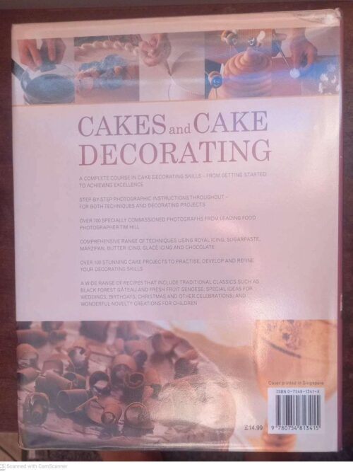 Cakes And Cake Decorating — Angela Nilsen, Sarah Maxwell secondhand book