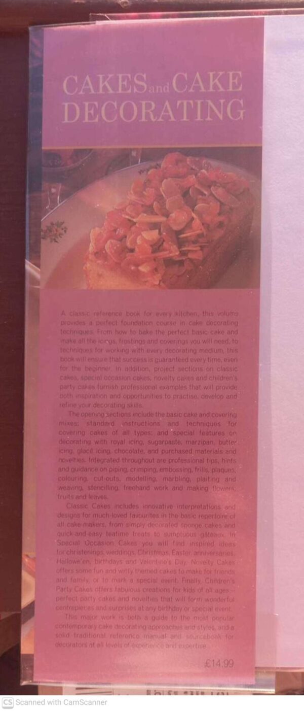 Cakes And Cake Decorating — Angela Nilsen, Sarah Maxwell secondhand book