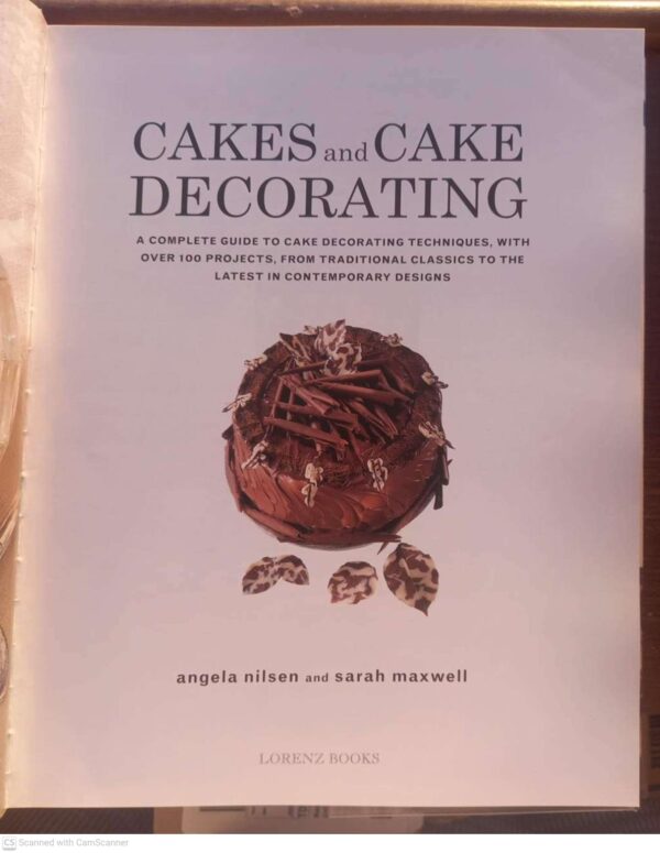 Cakes And Cake Decorating — Angela Nilsen, Sarah Maxwell secondhand book