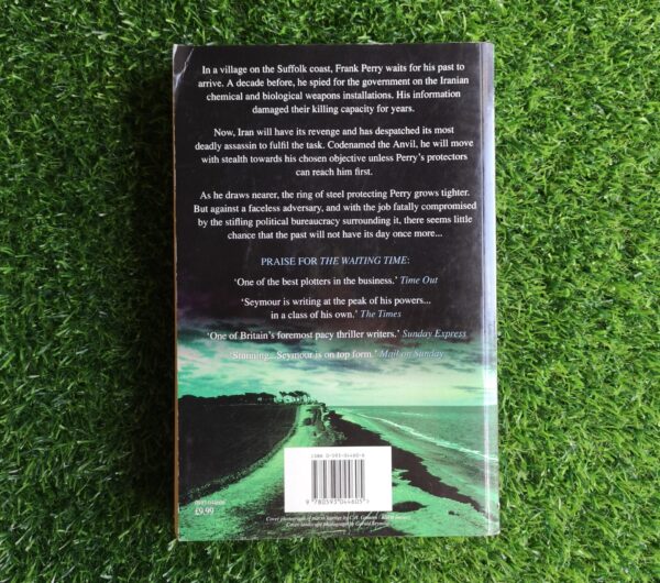 A Line In The Sand – Gerald Seymour secondhand book