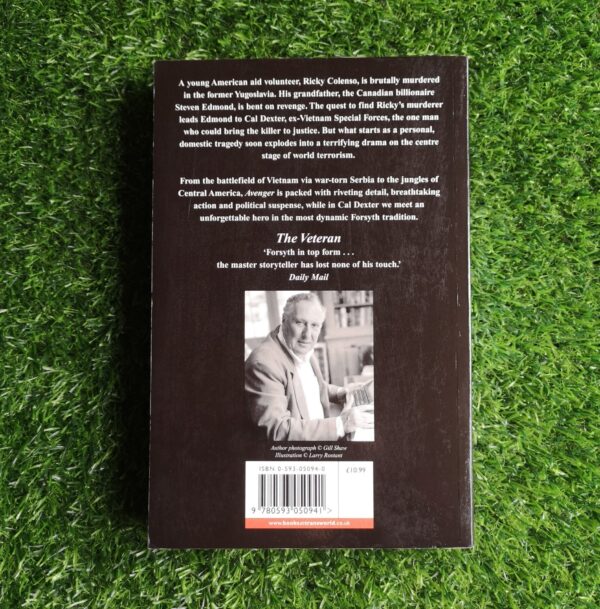 Avenger – Frederick Forsyth secondhand book