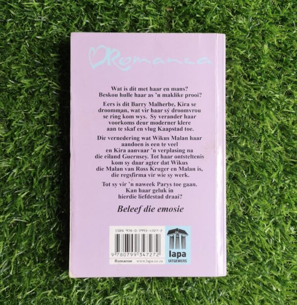 Maandruppels – Frances Vermaak secondhand book