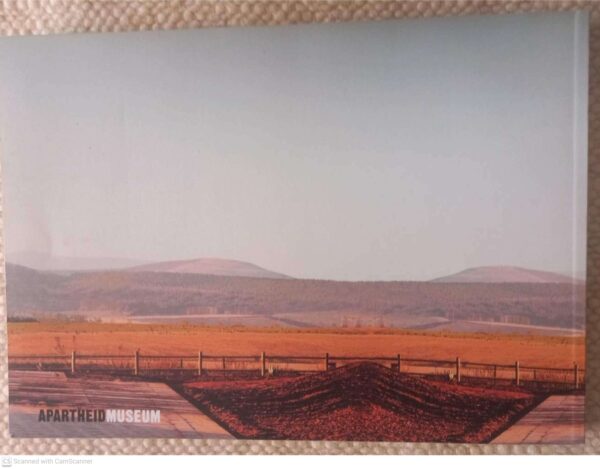 Nelson Mandela2 Nelson Mandela: From Prisoner To President — Apartheid Museum Exhibition secondhand book