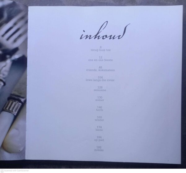 Sonskynkafee: ‘n Besoekersboek Met Kos En Stories — Mariëtte Crafford secondhand book