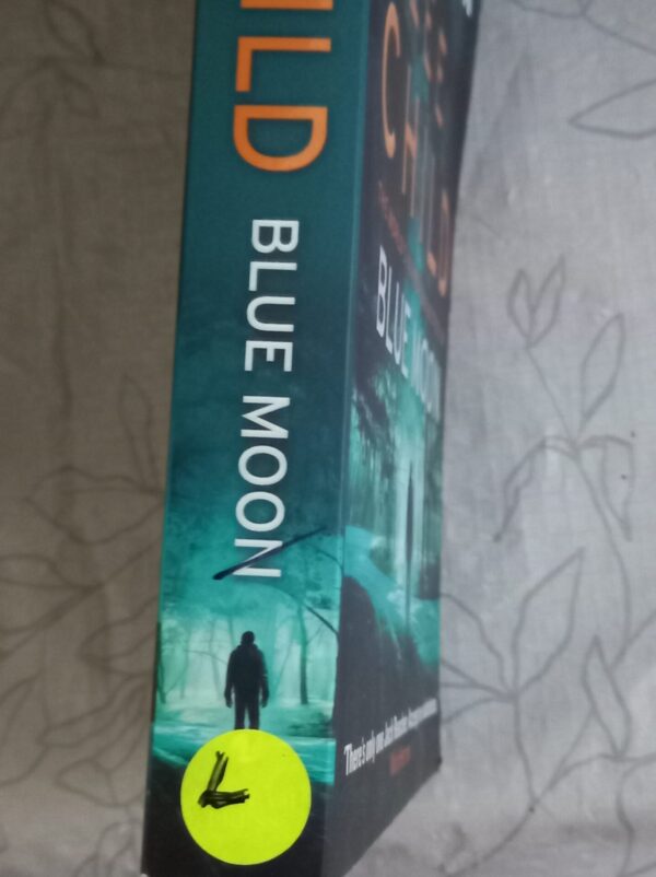 Blue Moon – Lee Child secondhand book