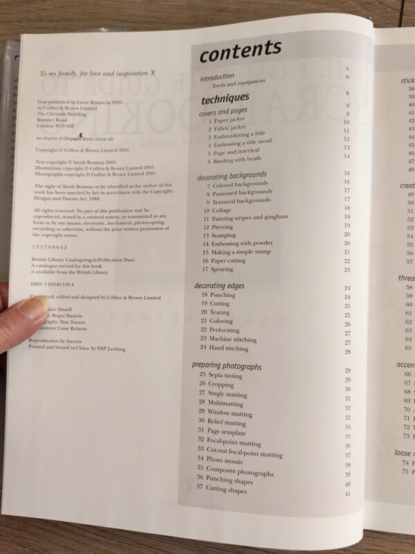 The Complete Guide To Scrapbooking – Sarah Beaman secondhand book