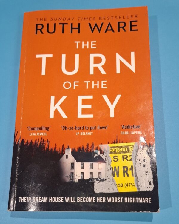 The Turn Of The Key – Ruth Ware secondhand book