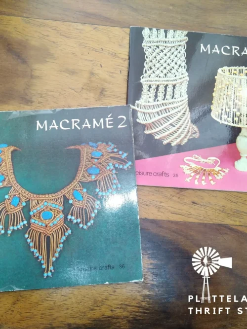 Macramé 1 & Macramé 2 – Kit Pyman secondhand book