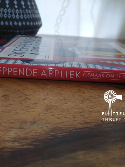 Skeppende Appliek: Gemaak Om Te Dra — Lesley Turpin-Delport secondhand book