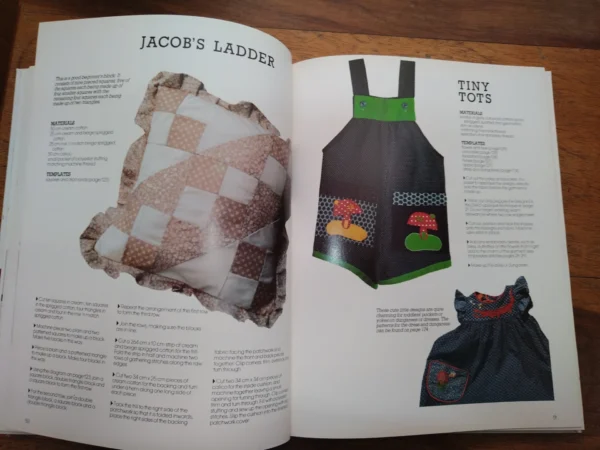 The South African Book Of Patchwork And Applique — Lesley Turpin-Delport secondhand book