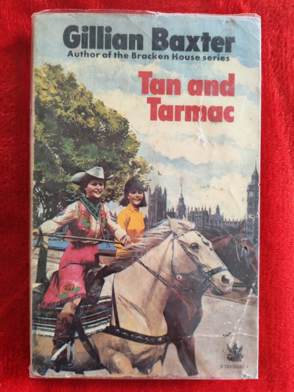 Tan And Tarmac – Gillian Baxter secondhand book