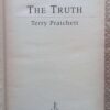 Discworld: The Truth #25 — Terry Pratchett secondhand book
