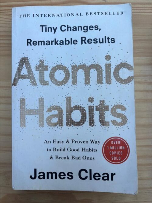 Atomic Habits – James Clear secondhand book