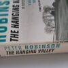 spine-the-hanging-valley-peter-robinson The Hanging Valley – Peter Robinson secondhand book
