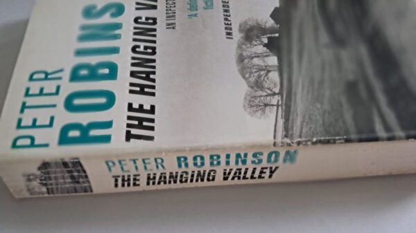 spine-the-hanging-valley-peter-robinson The Hanging Valley – Peter Robinson secondhand book