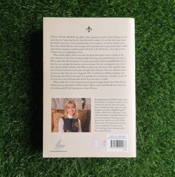 moore (2) The Undoing Of Saint Silvanus – Beth Moore secondhand book