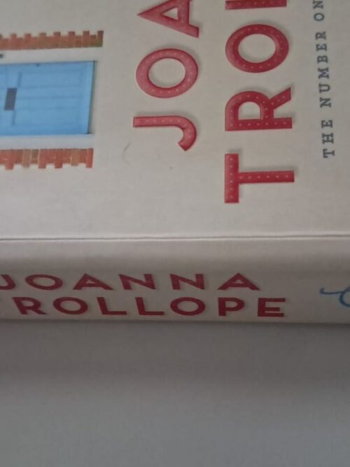 City of Friends – Joanna Trollope secondhand book