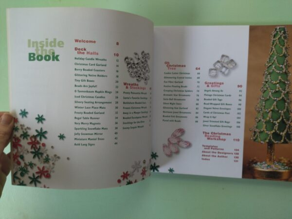 A Very Beaded Christmas – Terry Taylor secondhand book