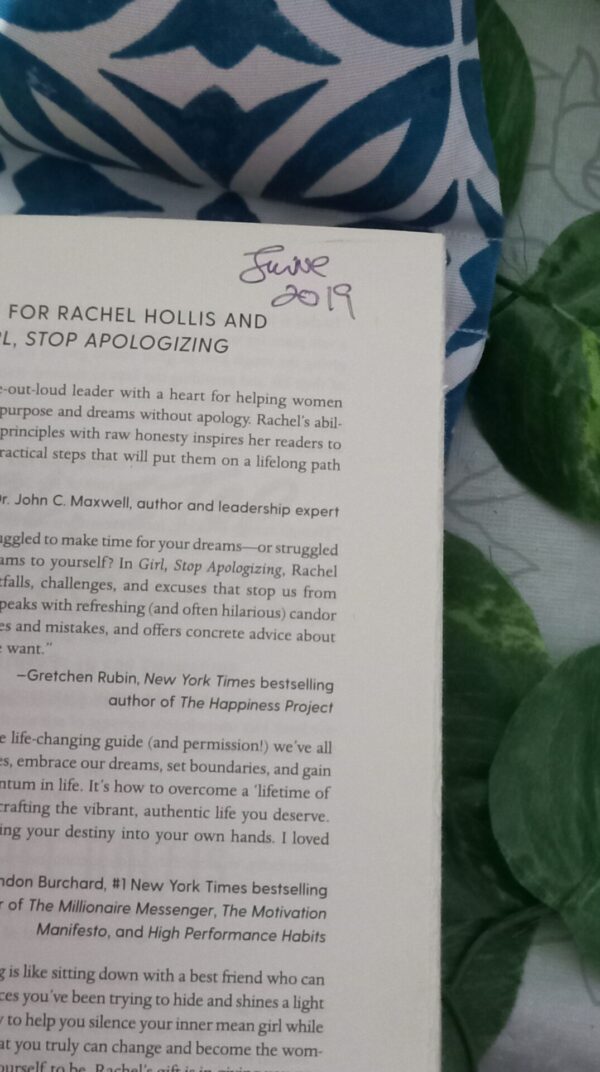 Girl, Stop Apologizing – Rachel Hollis secondhand book