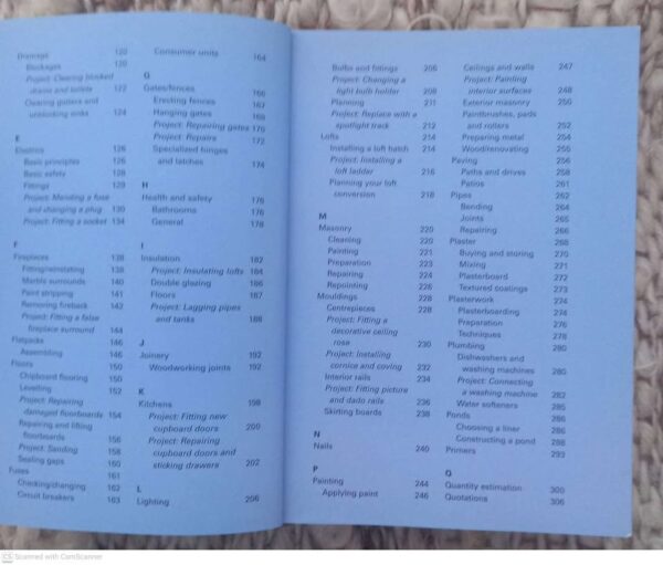 Collins Handy DIY: A Complete A To Z Guide secondhand book