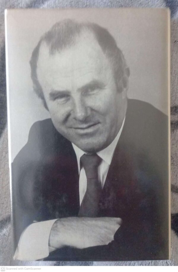 Glued To The Box — Clive James secondhand book